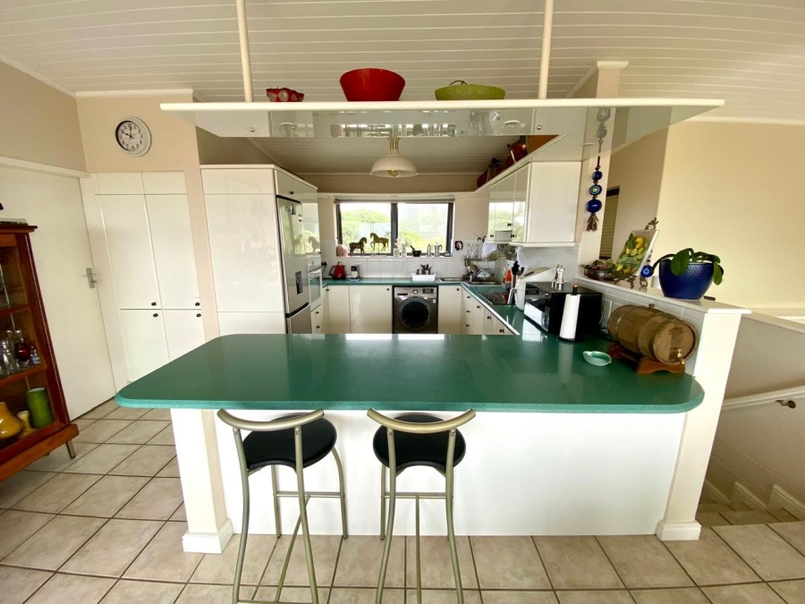 4 Bedroom Property for Sale in Vermont Western Cape